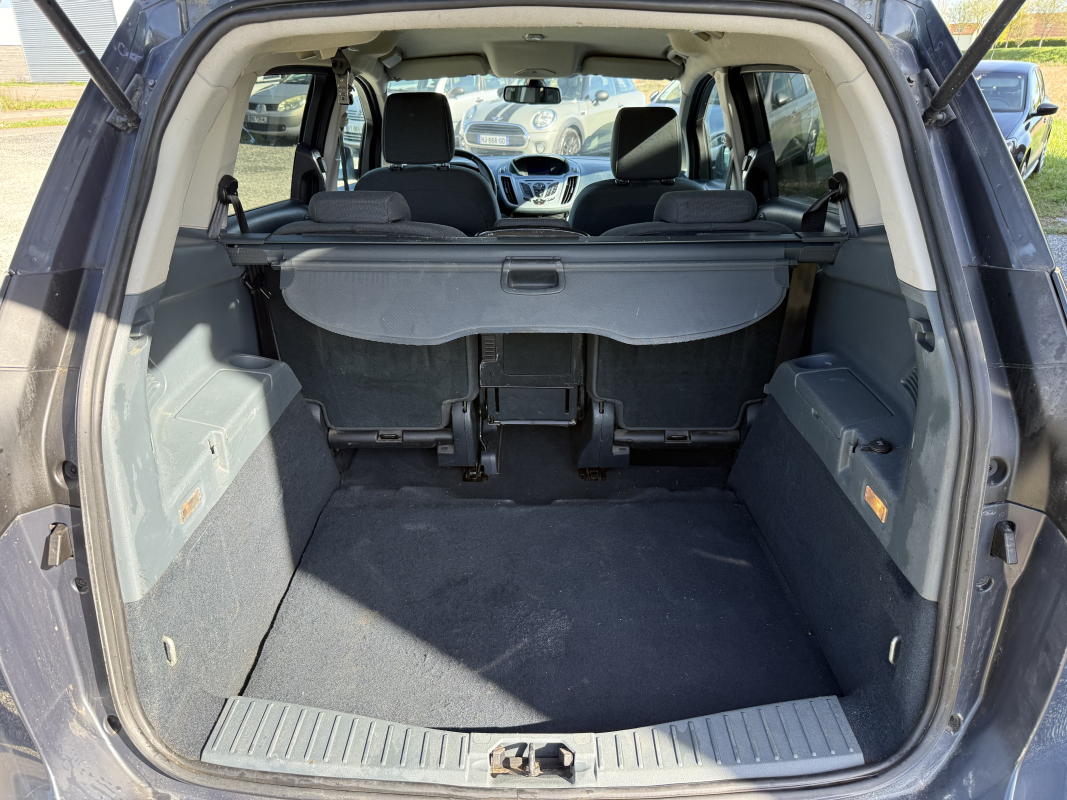 Ford C-Max — 15