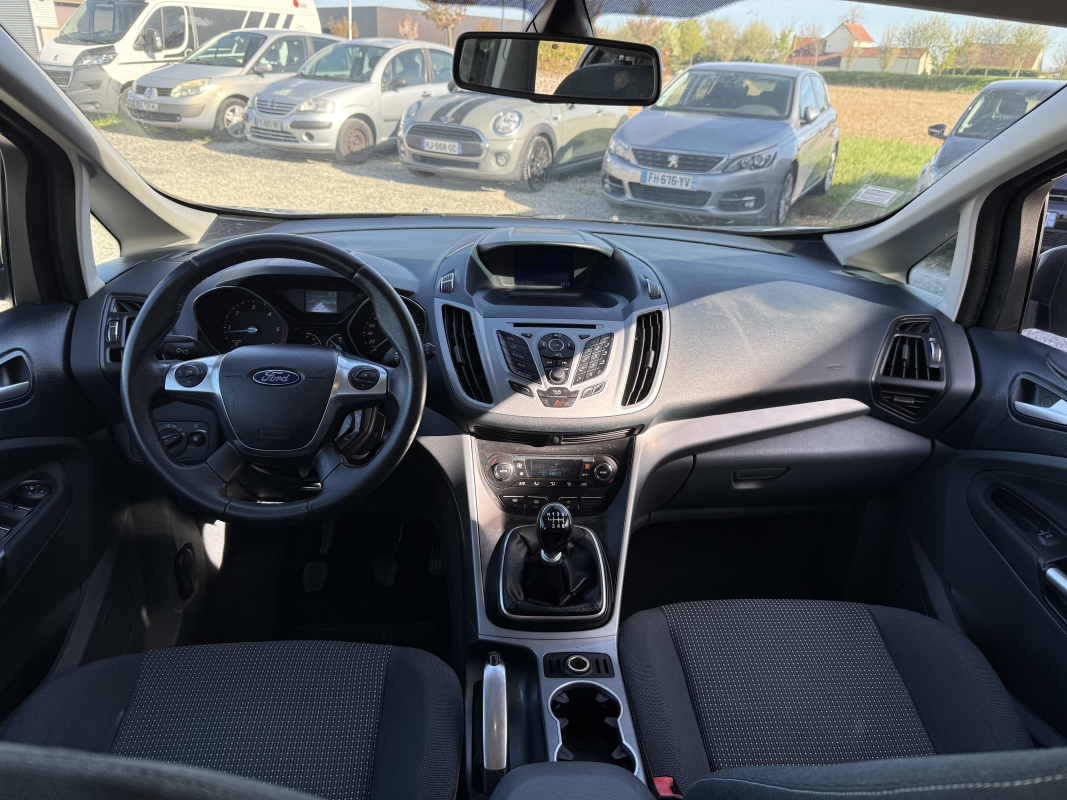 Ford C-Max — 10