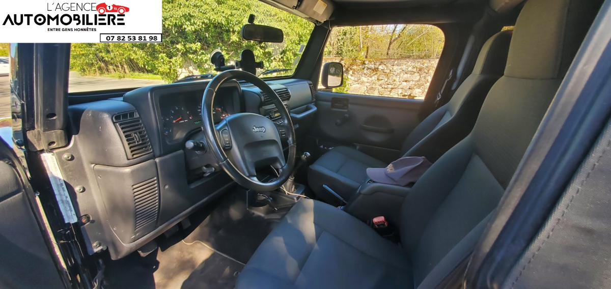 Jeep Wrangler — 9