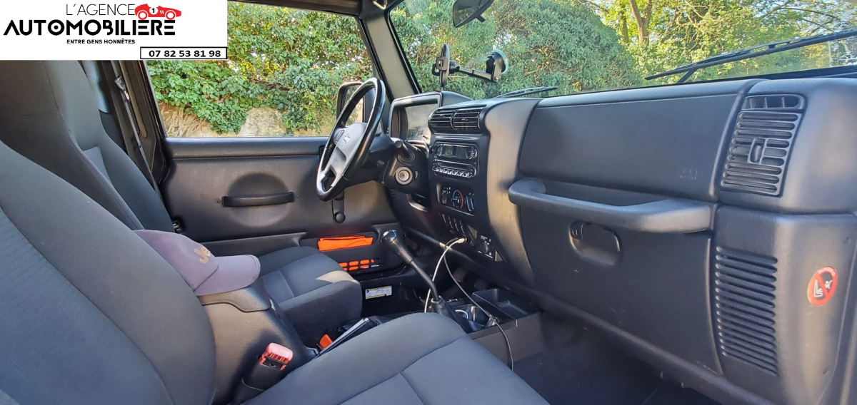Jeep Wrangler — 13