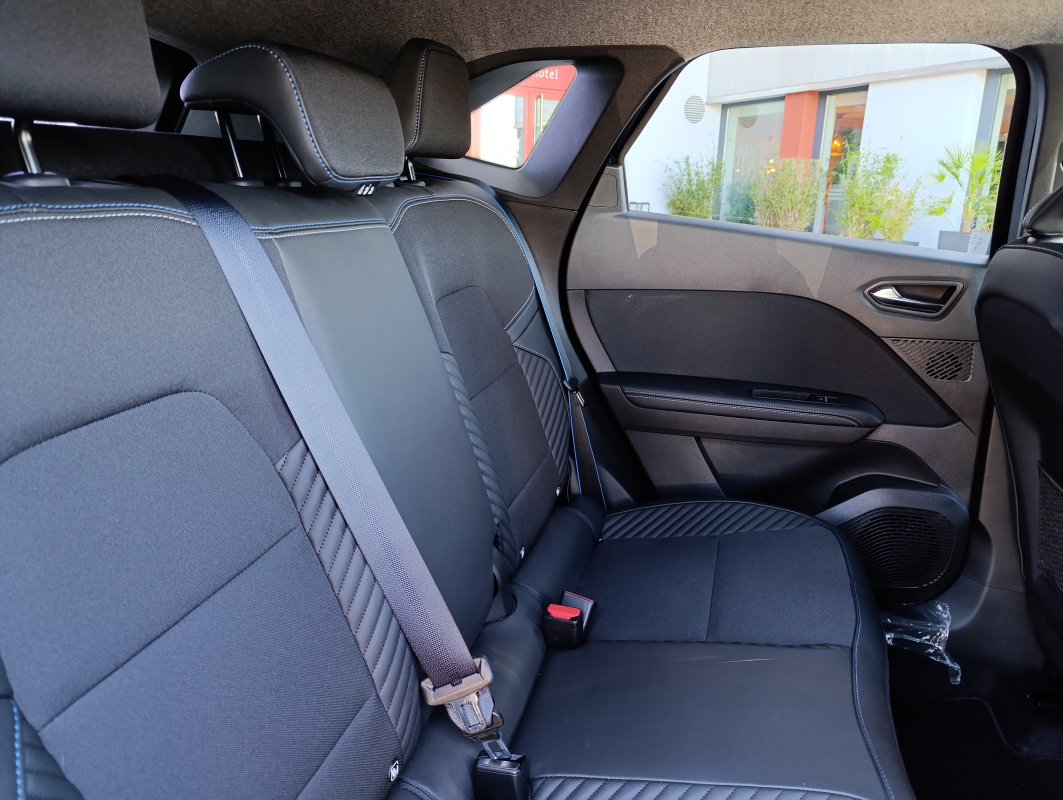 Renault Symbioz — 17