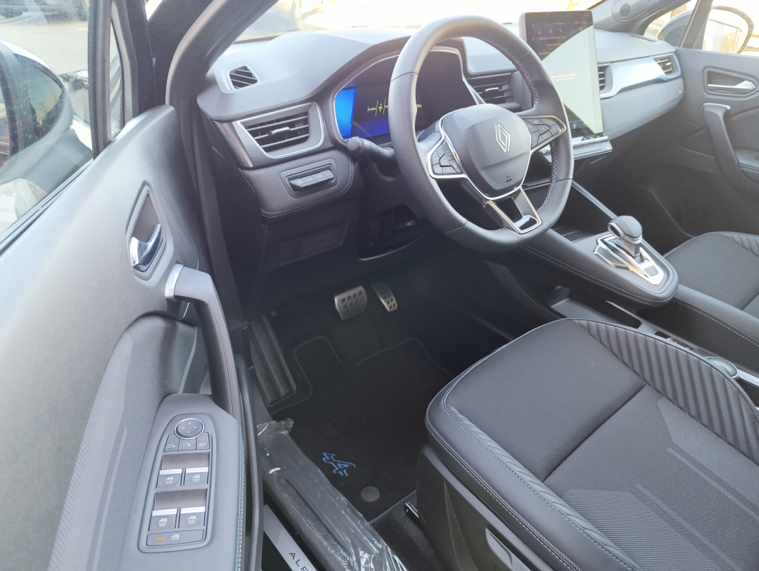 Renault Symbioz — 30