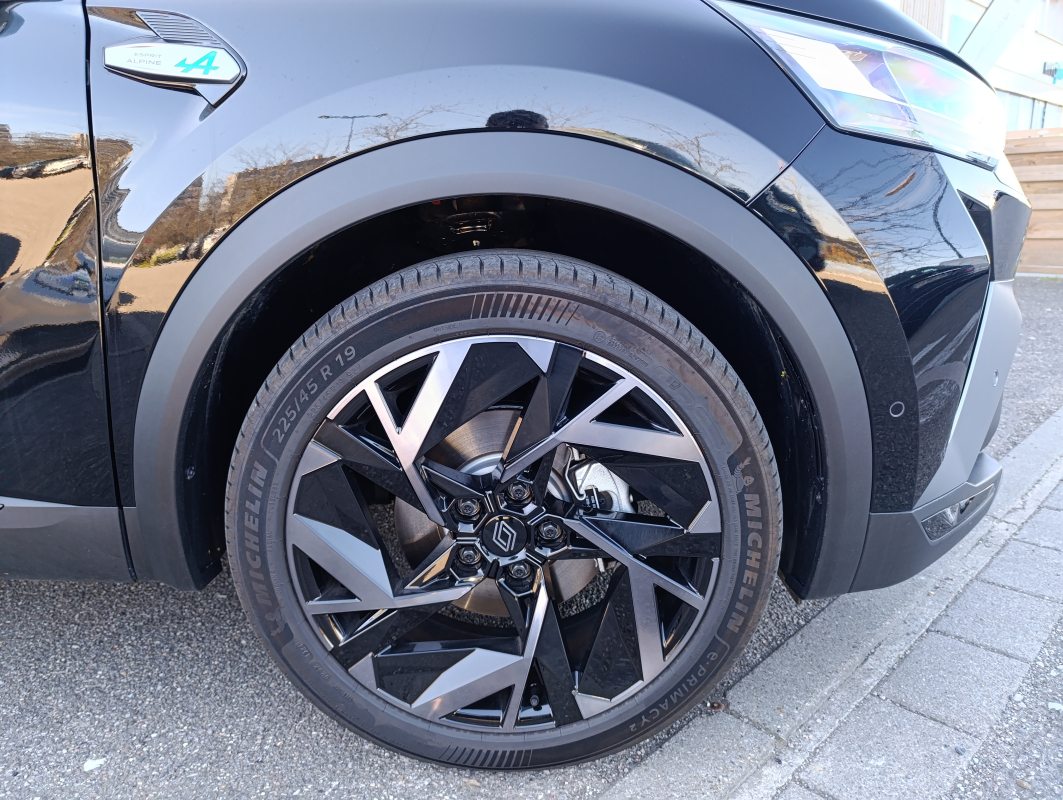 Renault Symbioz — 32
