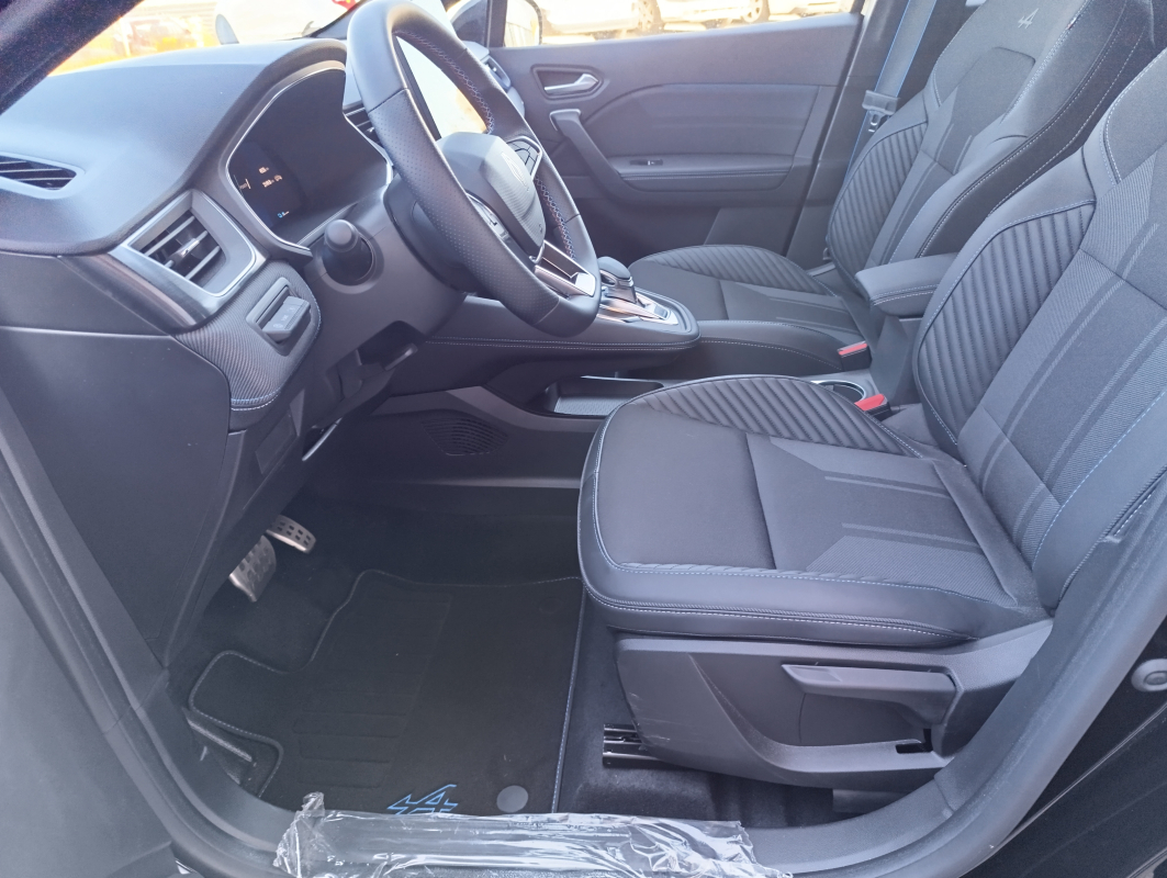 Renault Symbioz — 31