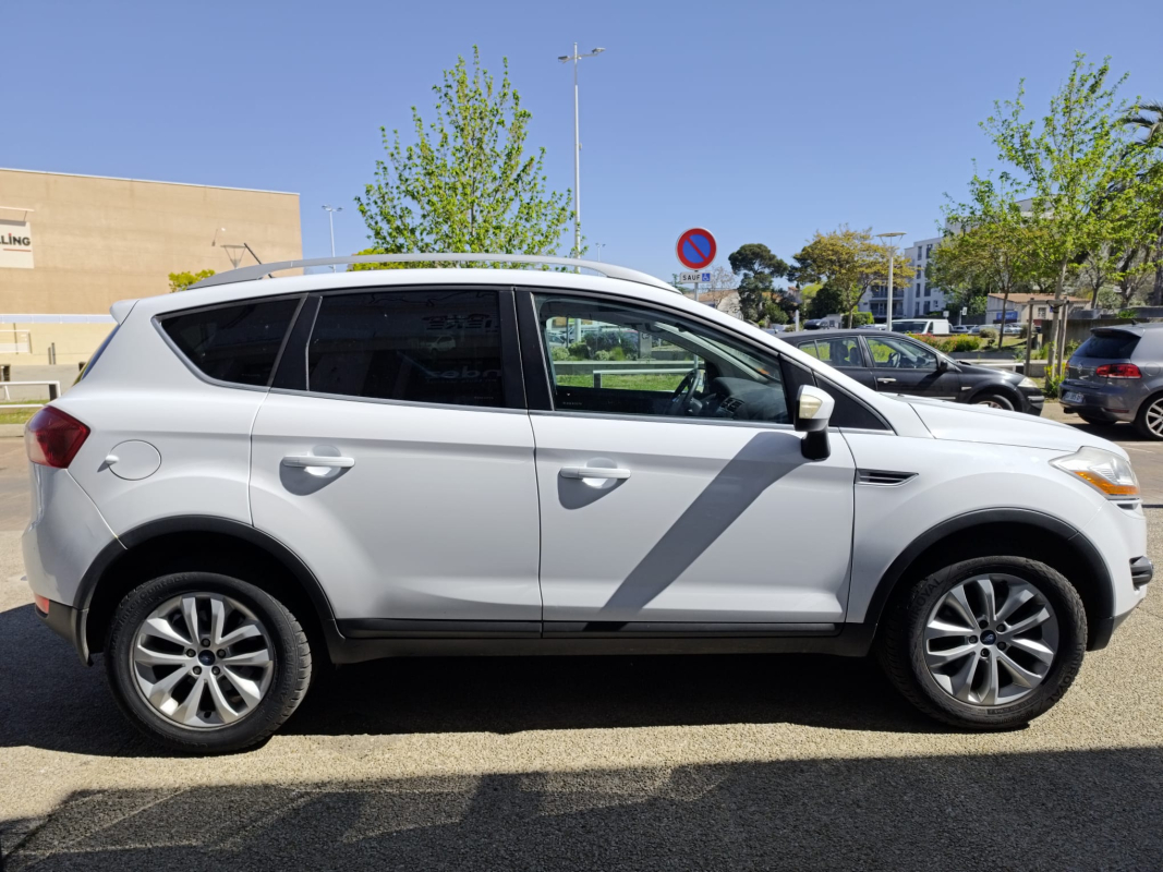 Ford Kuga — 6