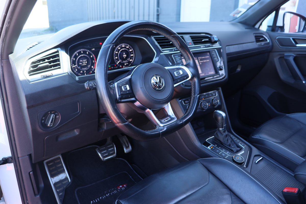 Volkswagen Tiguan — 17