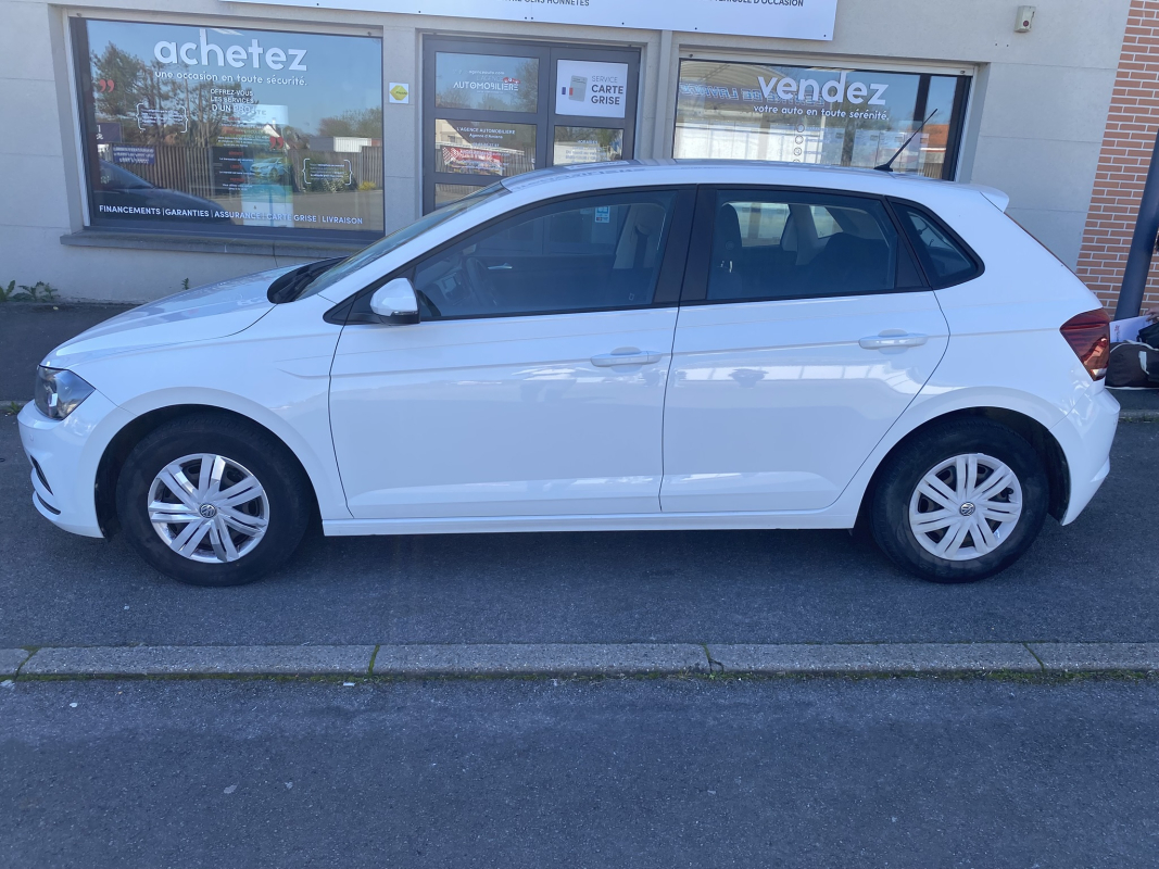 Volkswagen Polo — 2