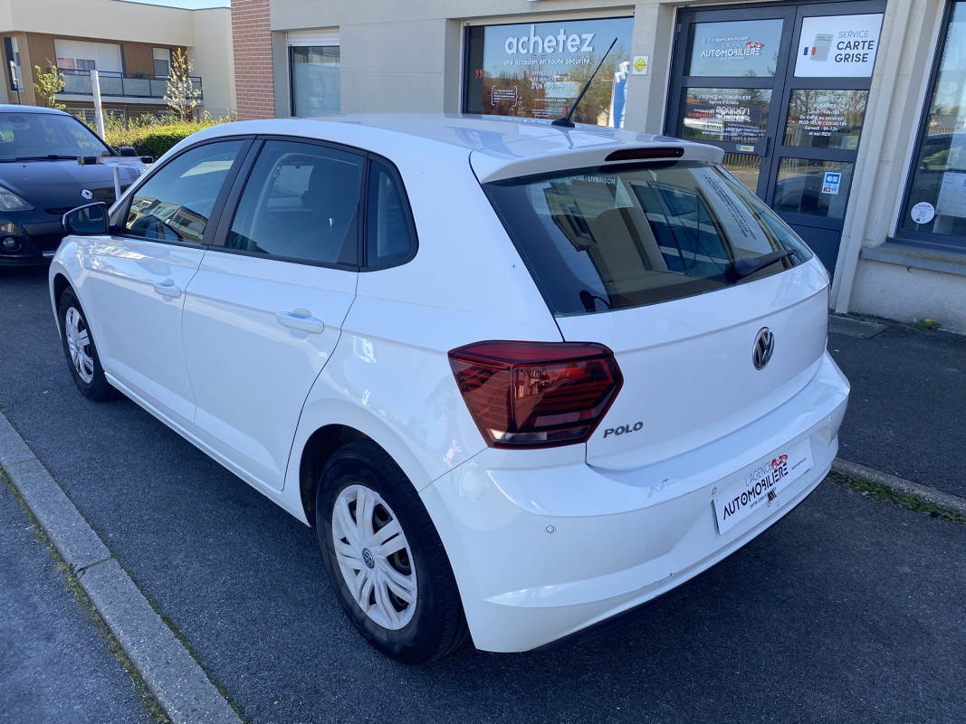Volkswagen Polo — 3