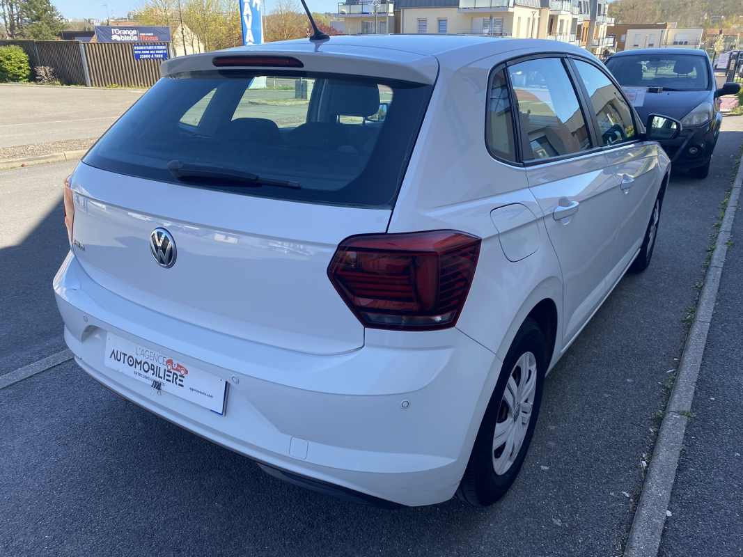 Volkswagen Polo — 5