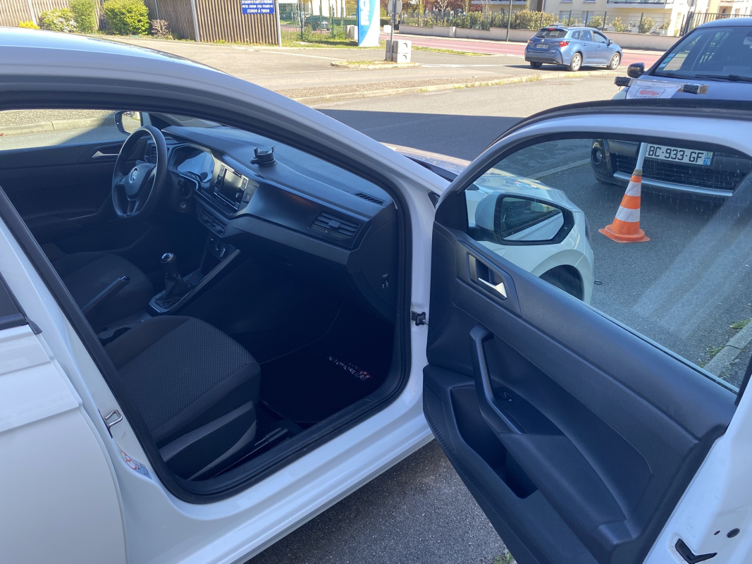 Volkswagen Polo — 13