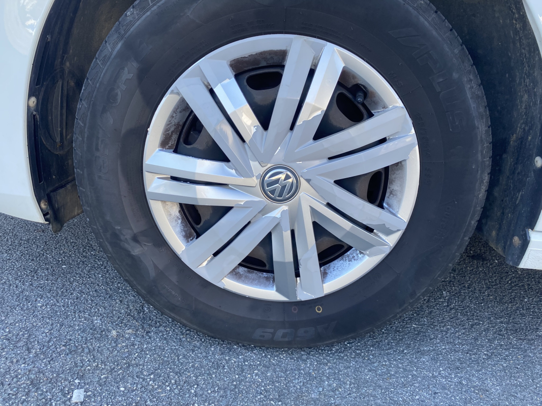 Volkswagen Polo — 35