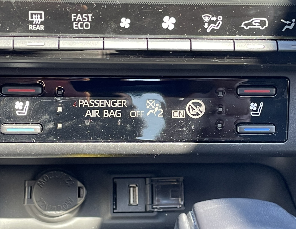 Toyota RAV4 — 18