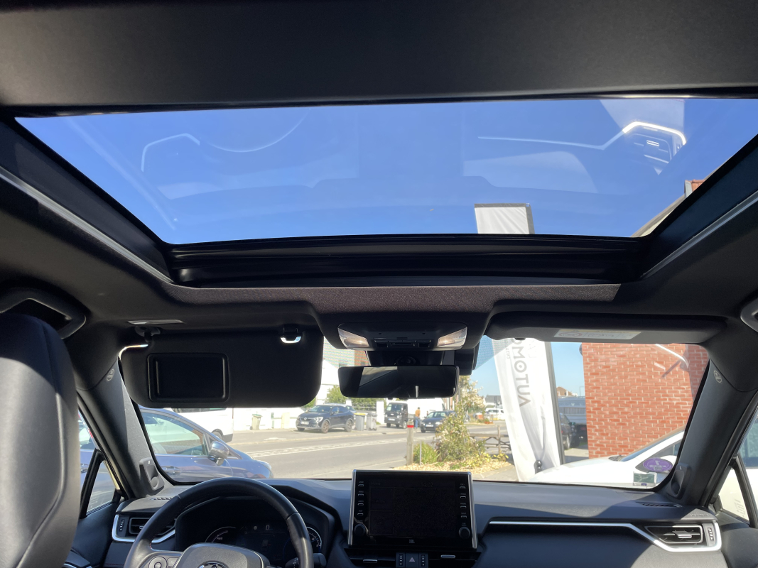 Toyota RAV4 — 23