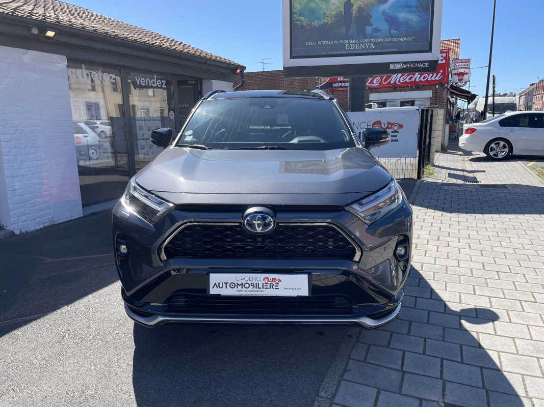Toyota RAV4 — 9