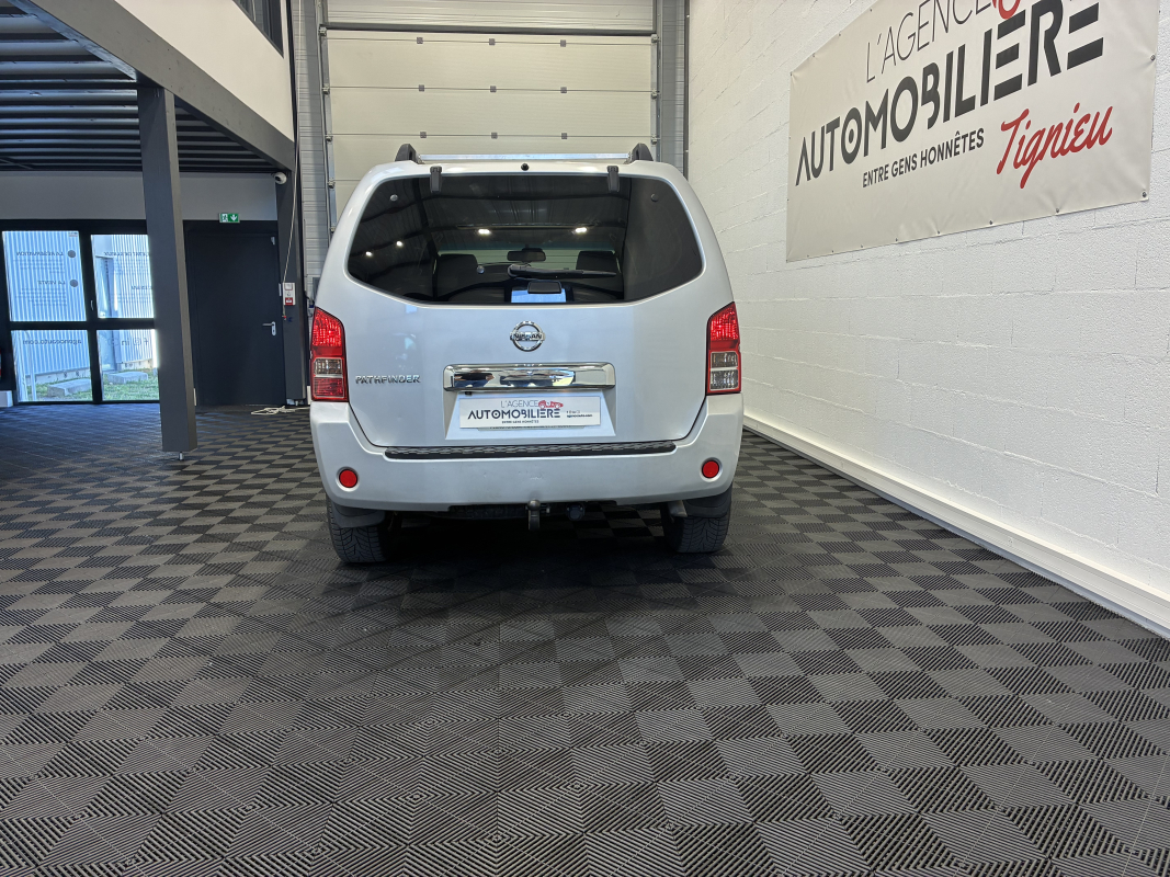 Nissan Pathfinder — 7