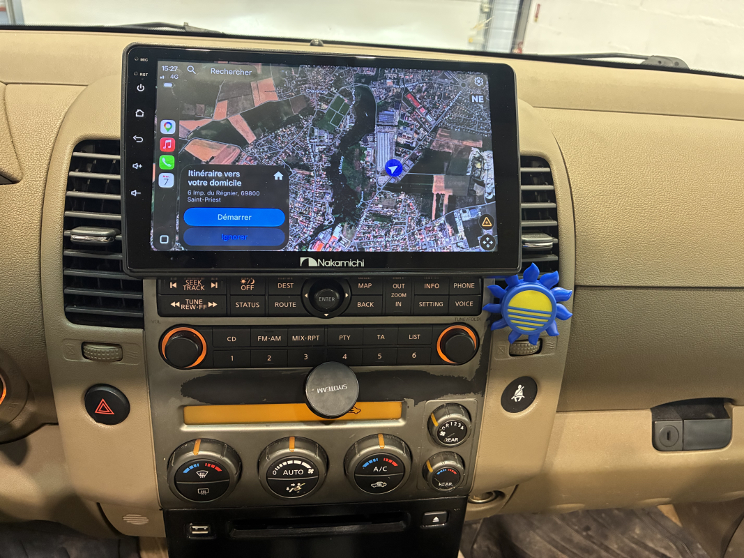Nissan Pathfinder — 28