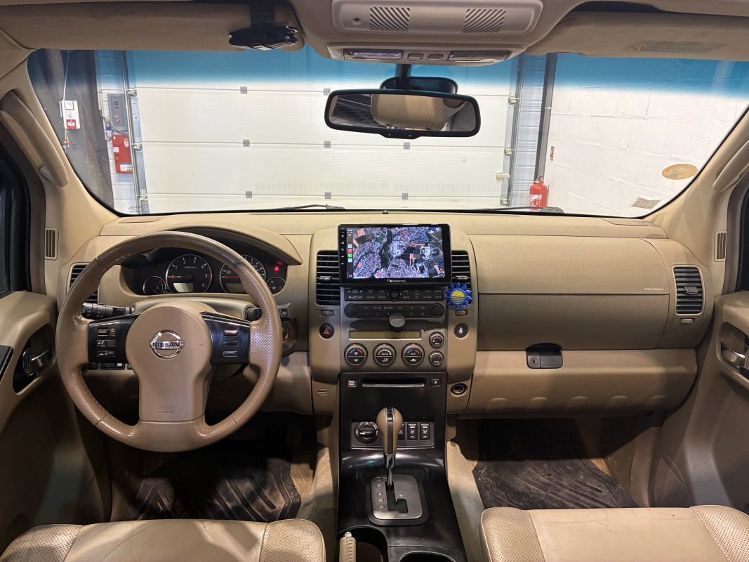 Nissan Pathfinder — 26