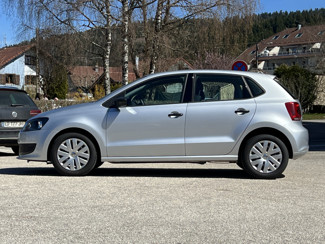 Volkswagen Polo — 2