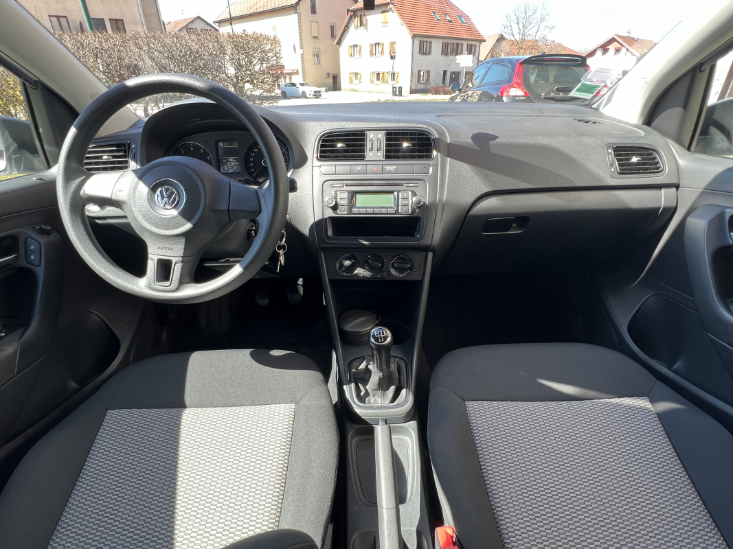 Volkswagen Polo — 10