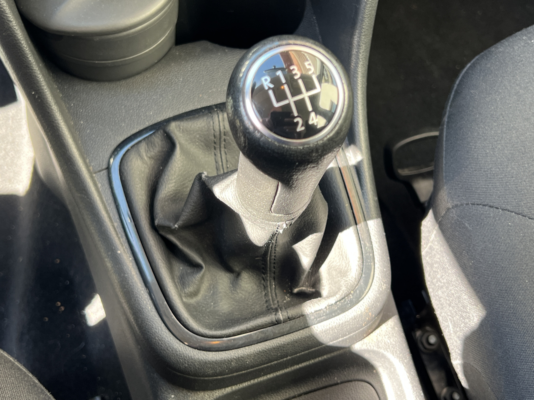 Volkswagen Polo — 22