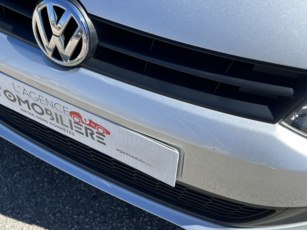 Volkswagen Polo — 23