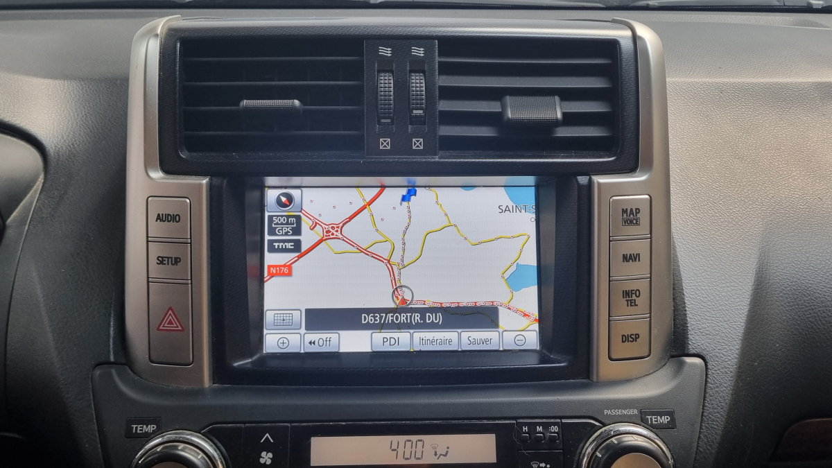 Toyota Land Cruiser — 23