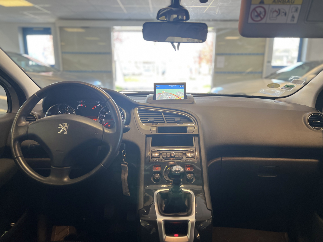 Peugeot 5008 — 5