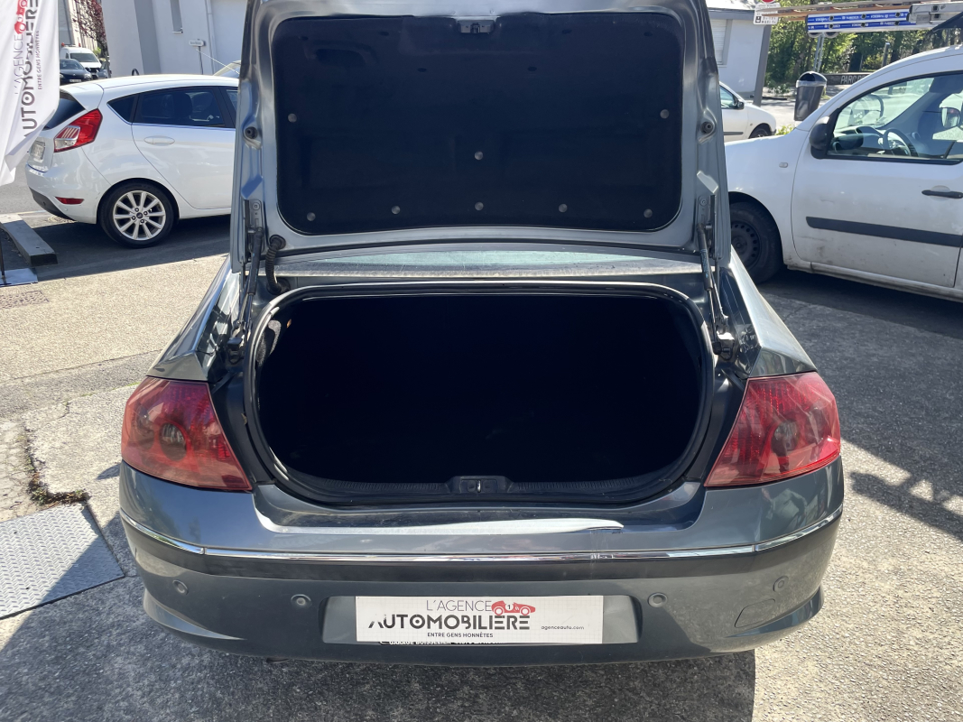 Peugeot 407 — 9