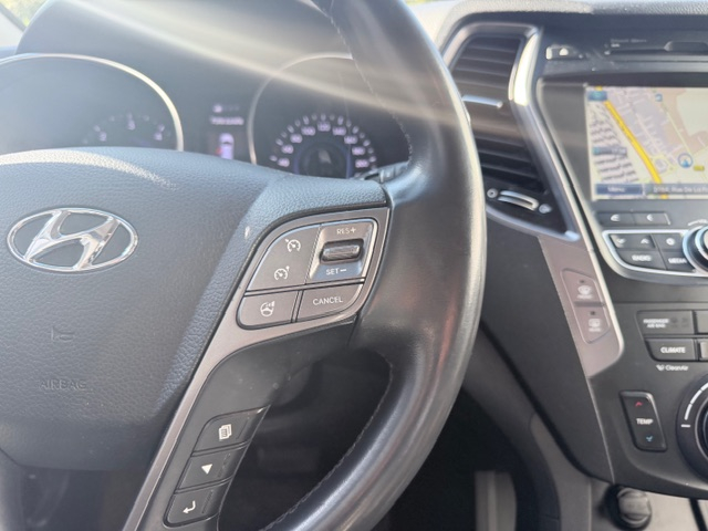Hyundai Santa Fe — 10