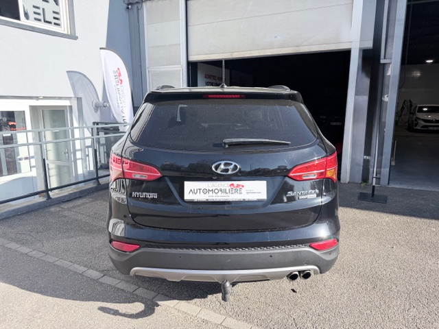 Hyundai Santa Fe — 25