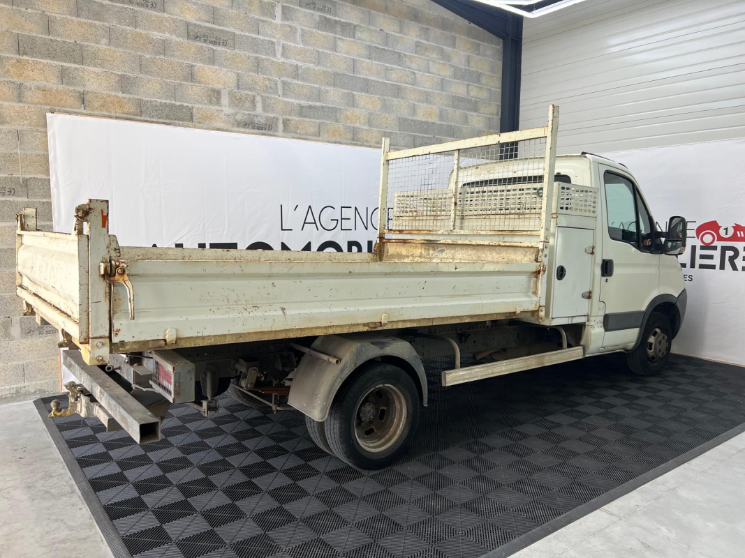 Iveco 35c15 — 11