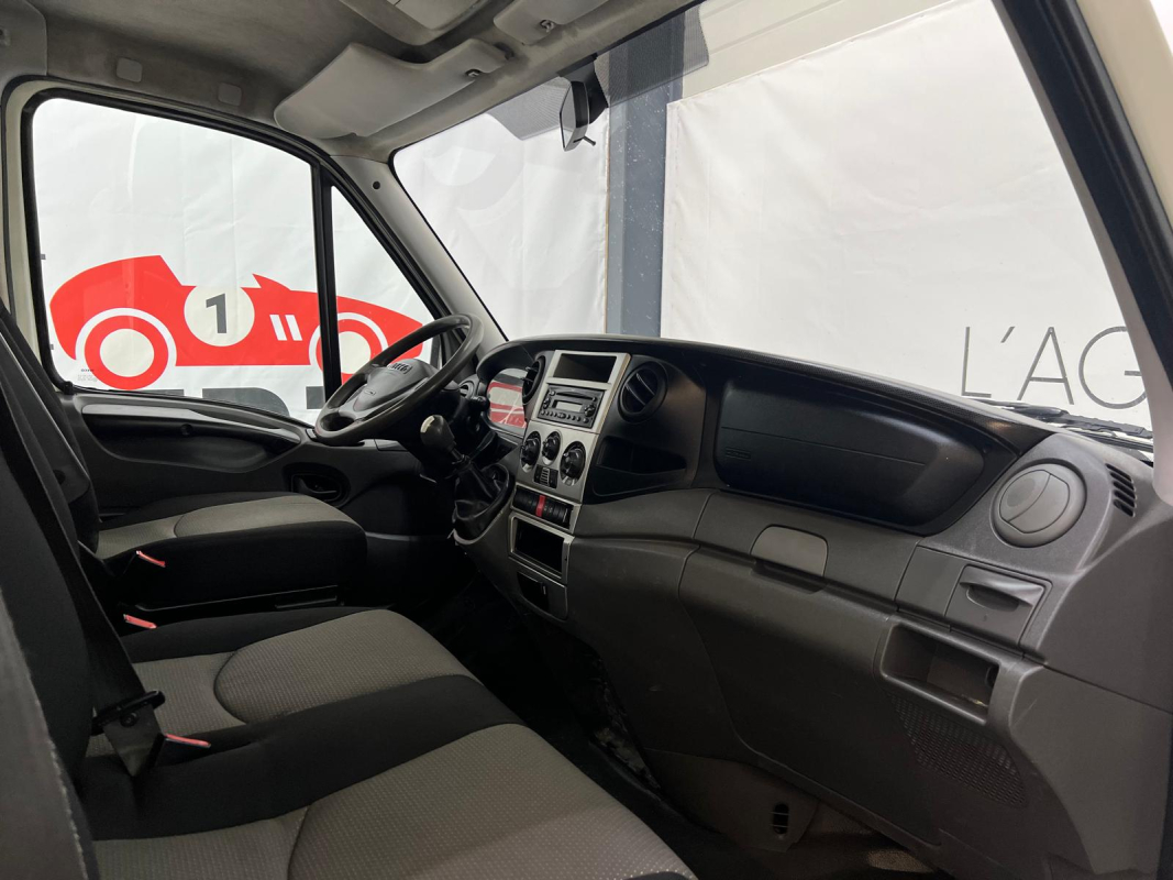 Iveco 35c15 — 18
