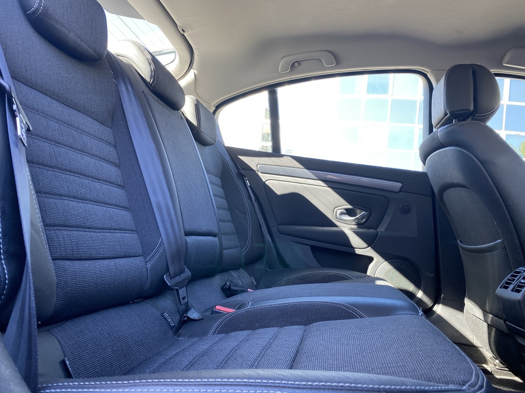 Renault Laguna — 15