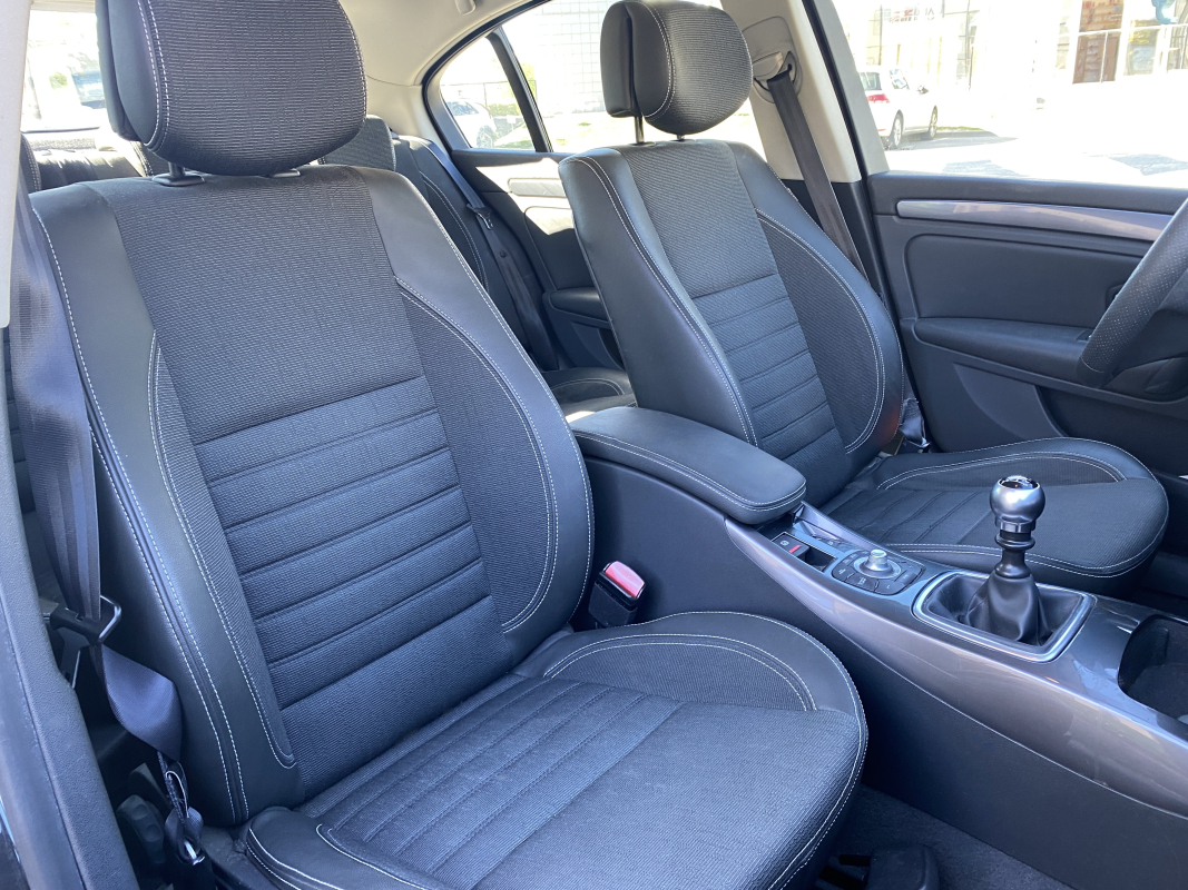 Renault Laguna — 13