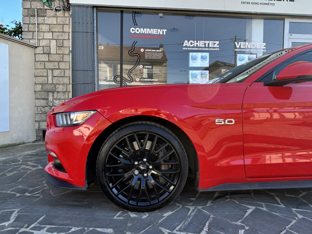 Ford Mustang — 8