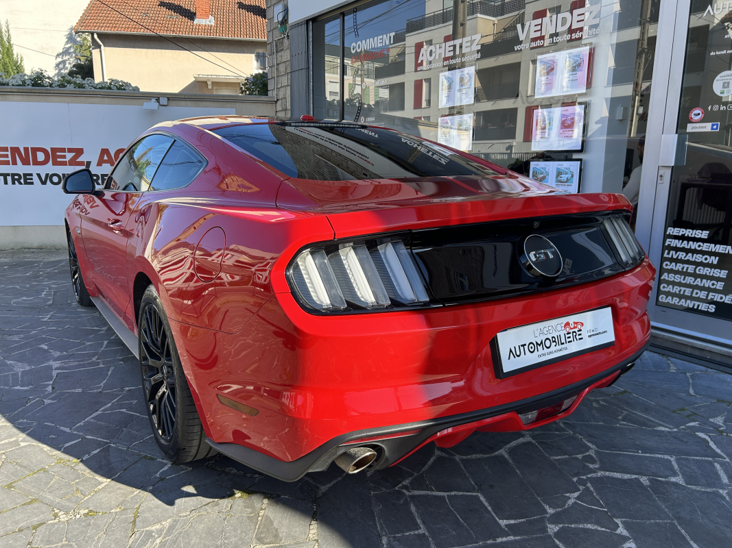 Ford Mustang — 3
