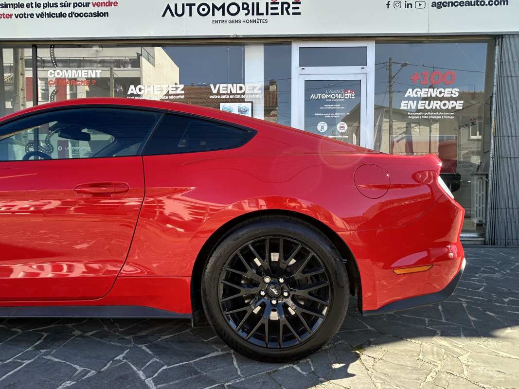 Ford Mustang — 9
