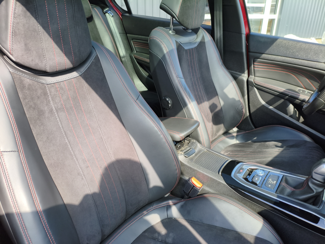 Peugeot 308 — 17