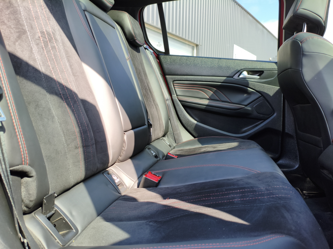 Peugeot 308 — 21
