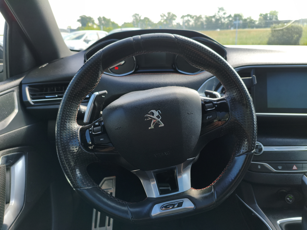 Peugeot 308 — 14