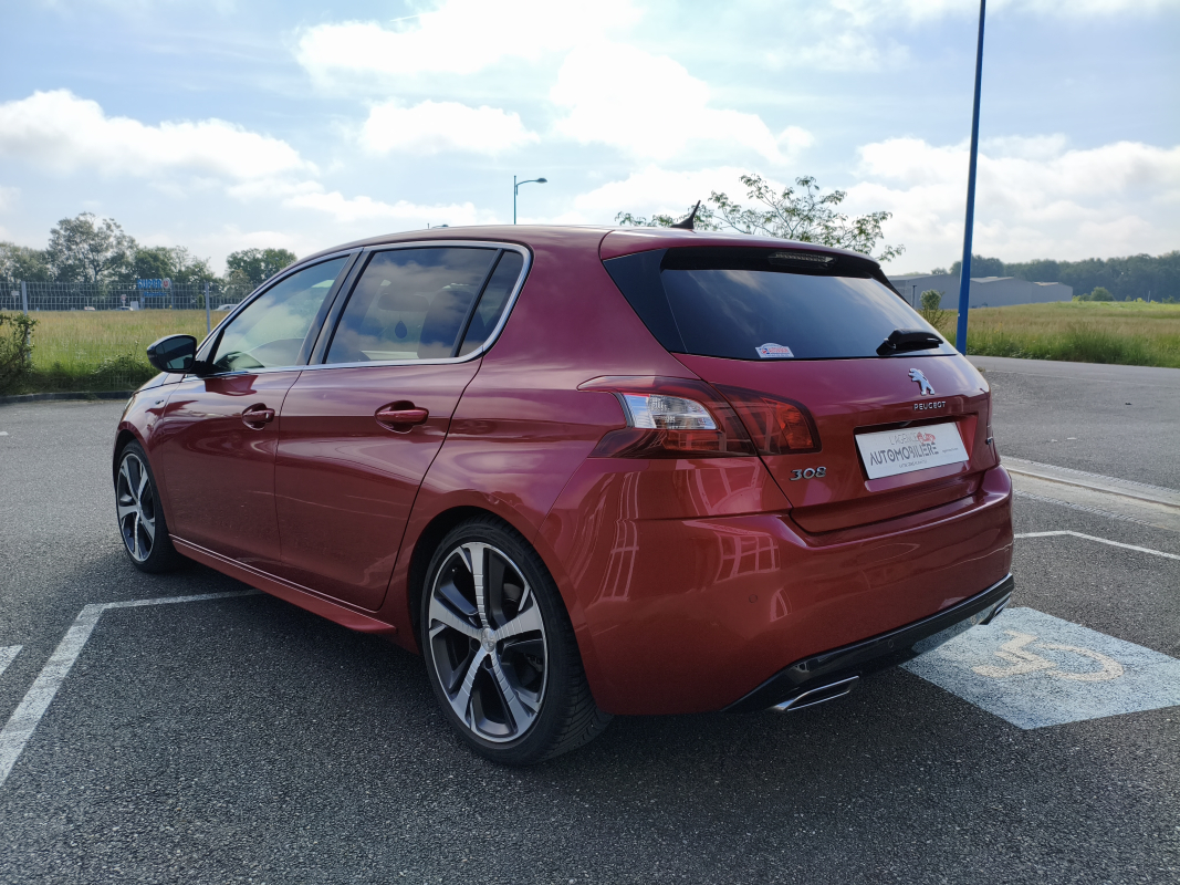 Peugeot 308 — 5