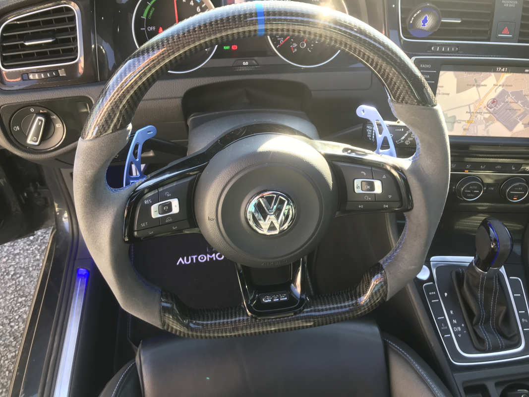 Volkswagen Golf — 20