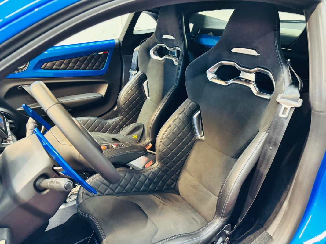 Alpine A110 — 12