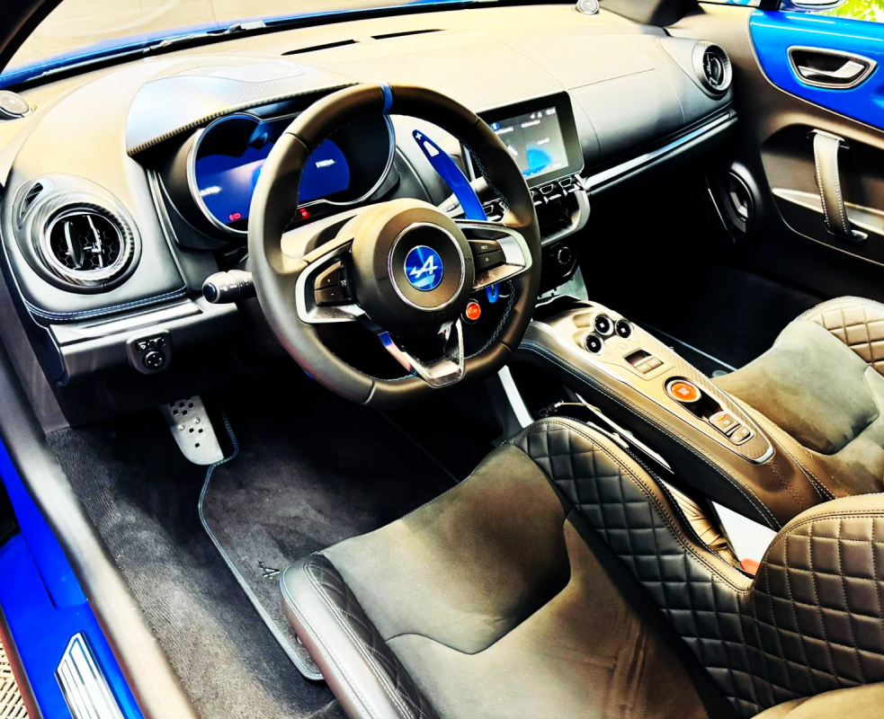 Alpine A110 — 10