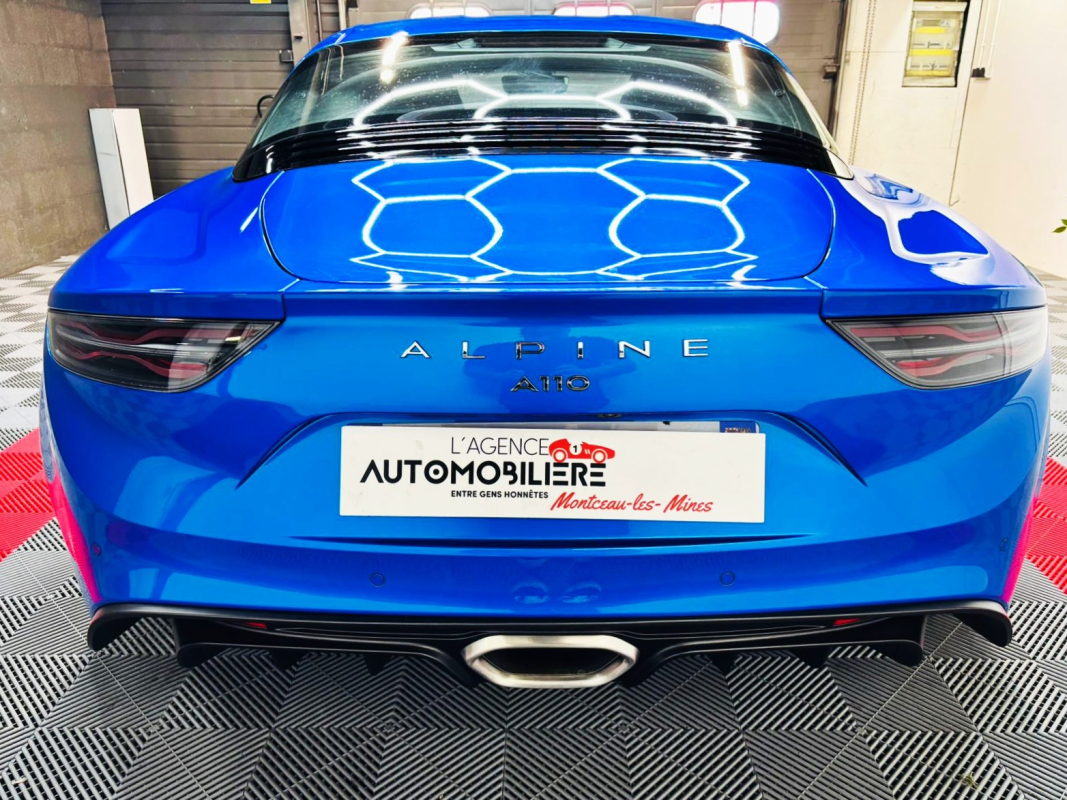 Alpine A110 — 6