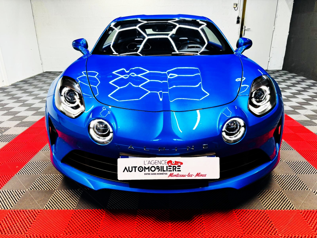 Alpine A110 — 2