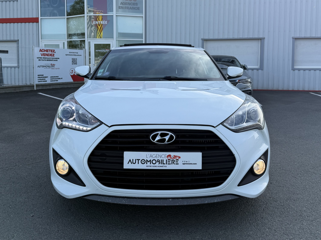 Hyundai Veloster — 2