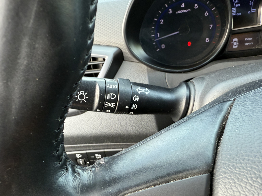 Hyundai Veloster — 29