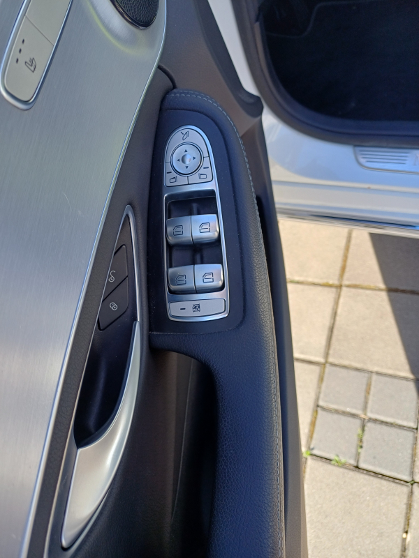 Mercedes Classe C — 17