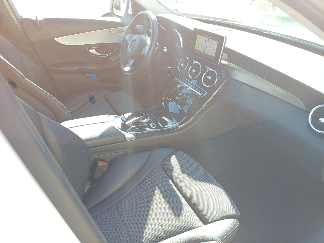 Mercedes Classe C — 21